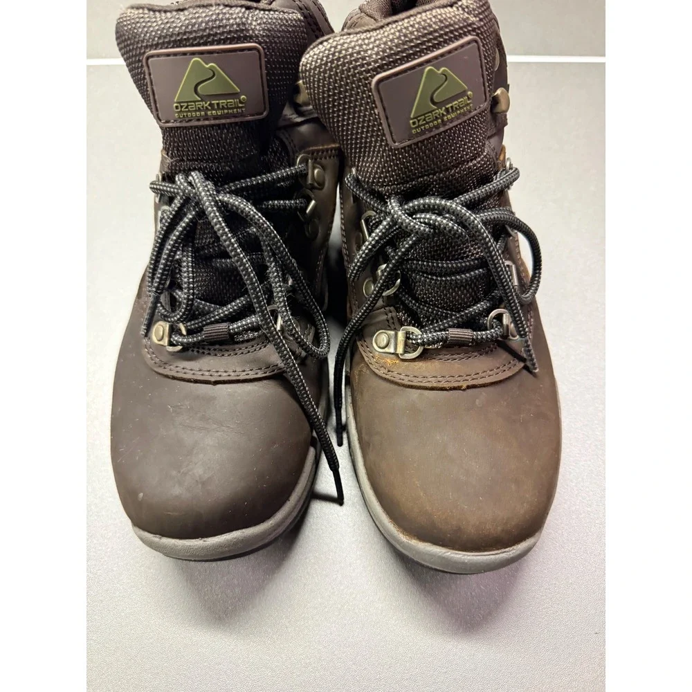 Ozark Trail Mens Waterproof‎ Hiking Boots Brown Leather Upper MNOT43EZ001 Size 7